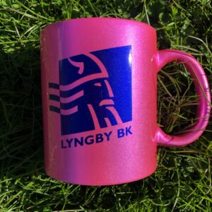 Pink krus Lyngby logo
